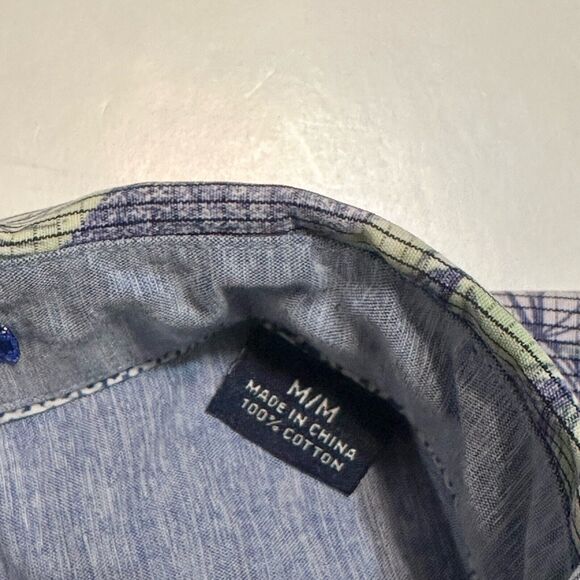 Tommy Bahama Shirt Men’s Size Medium Blue Tropical Floral Print Button Down - Picture 6 of 11